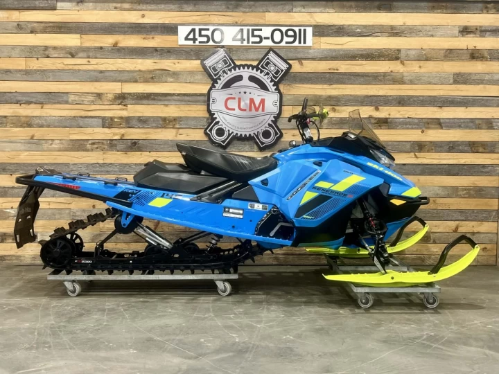 2018 BRP SKI-DOO RENEGADE BACKCOUNTRY X 850 E-TEC 146'' X 2'' + REV GEN4 + COULEUR RARE 