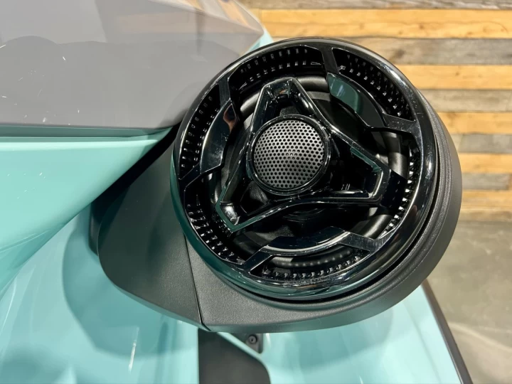 2023 BRP SEA-DOO WAKE 170 H.P + IBR + VTS + IDF + AUDIO PREMIUM + RACK + TOUR + 3 PASSAGERS + RARE & A1 