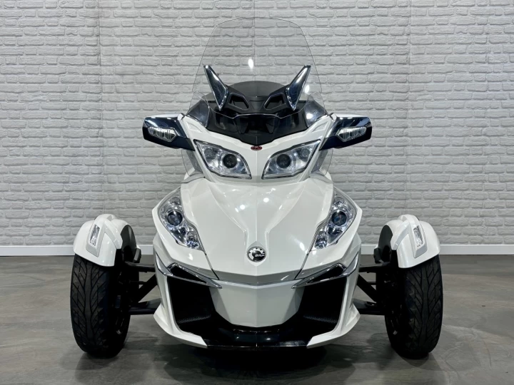 2018 BRP CAN-AM SPYDER RT LIMITED + SE-6 (SEMI-AUTOMATIQUE) + ROTAX 1330 EFI + ENSEMBLE CHROME + RARE & A1 