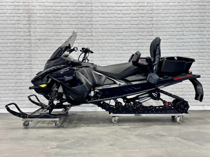 2026 BRP SKI-DOO GRAND TOURING L.E 900 ACE TURBO ''R'' 180 HP + 0 KM + REV GEN5 + RARE & A1 