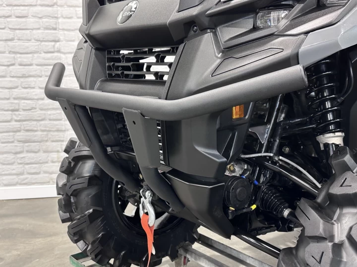 2026 BRP CAN-AM OUTLANDER X-MR 700 EFI + 4WD + DPS + SEULEMENT 815 KM + GARANTIE B.E.S.T 2030 + RARE & A1 