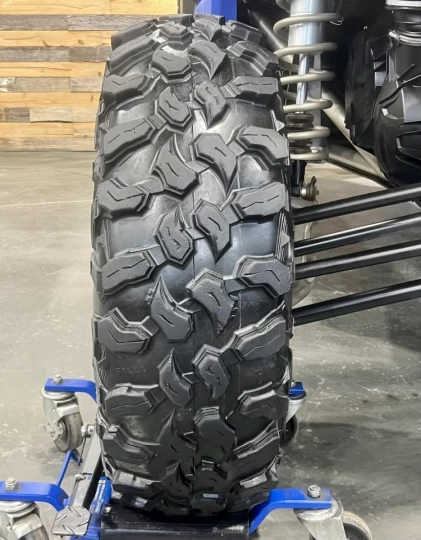 2023 BRP CAN-AM MAVERICK MAX X3 X-RS TURBO ''RR'' 200 H.P + DPS + 4X4 + 72'' + SMART SHOX + TOIT AUDIO + SEULEMENT 1509 KM 