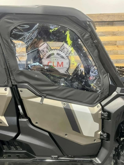 2024 HONDA PIONEER5 1000 TRAIL EDITION + QUICK FLIP 5 PASSAGERS + EPS + 4X4 + RARE & CONDITION A1 