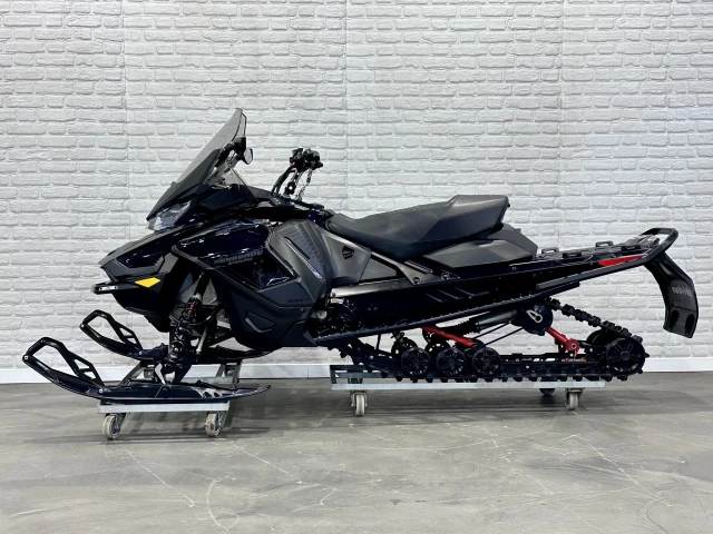 BRP SKI-DOO RENEGADE ENDURO 900 ACE EFI 137'' + SUSPENSION A AIR + REV GEN4 + 18641 KM + RARE & A1  2022