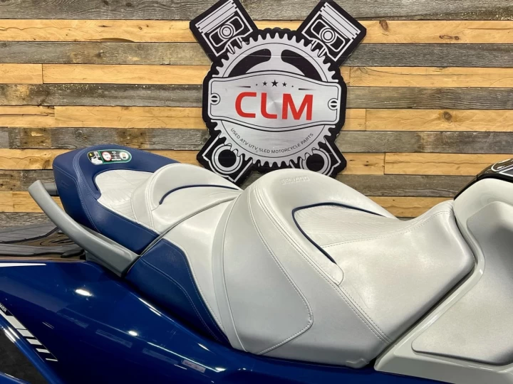 2023 BRP SEA-DOO GTX LIMITED 300 H.P + IBR + VTS + IDF + AUDIO PREMIUM + ENSEMBLE TECH + 3 PLACES + SEULEMENT 51 HR 