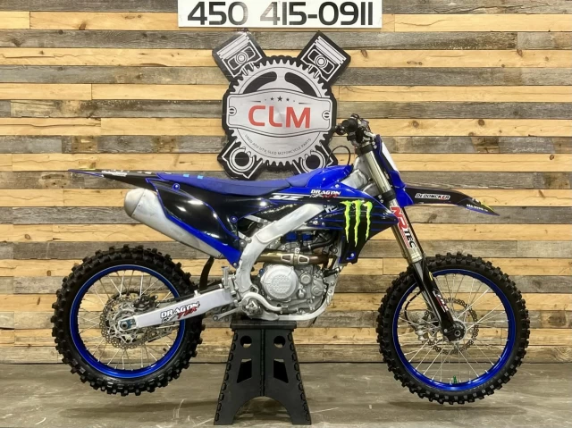 YAMAHA YZ 450F EFI + 4 TEMPS + SEULEMENT 25 HR + LOOK UNIQUE & CONDITION A1  2024