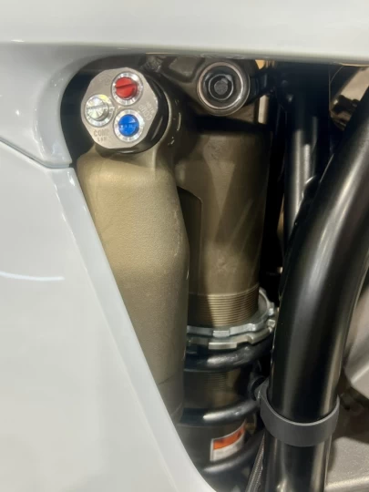 2025 STARK FUTURE VARG EX 60 H.P @ 80 H.P + LÉGALE SUR LA ROUTE + 0KM NEUVE + 2 ANS DE GARANTIE 