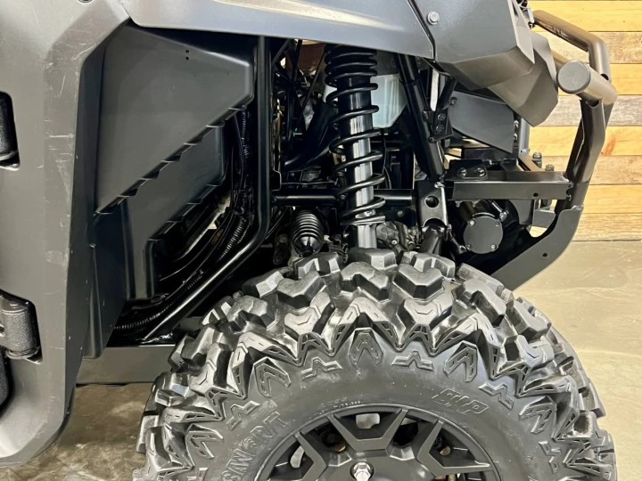 2017 HONDA PIONEER 700 DELUXE EFI + EPS + 4X4 + MAGS + TREUIL + TOUT NOIR 