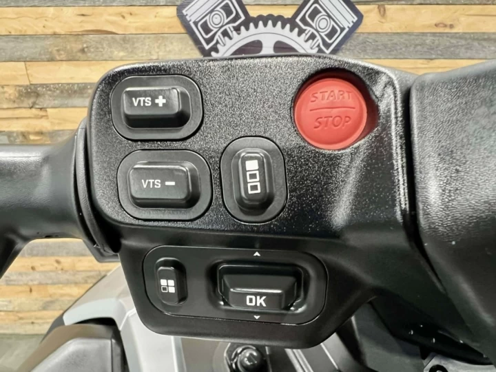 2026 BRP SEA-DOO GTX LIMITED 325 H.P + IBR + VTS + IDF + ECRAN 10'' + AUDIO PREMIUM + 3 PASSAGERS + RARE & A1 