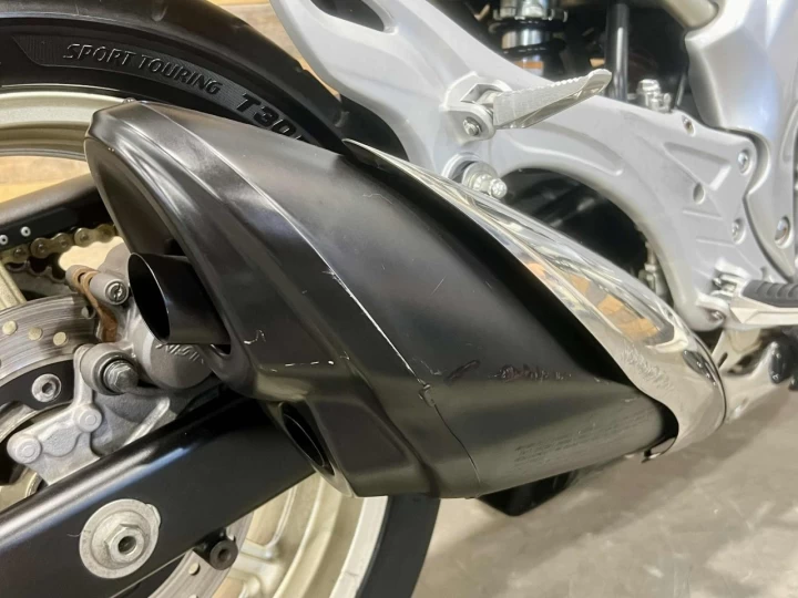 2009 SUZUKI SFV 650 GLADIUS + 51112 KM + PETITE PLAQUE $$$ + RARE & A1 