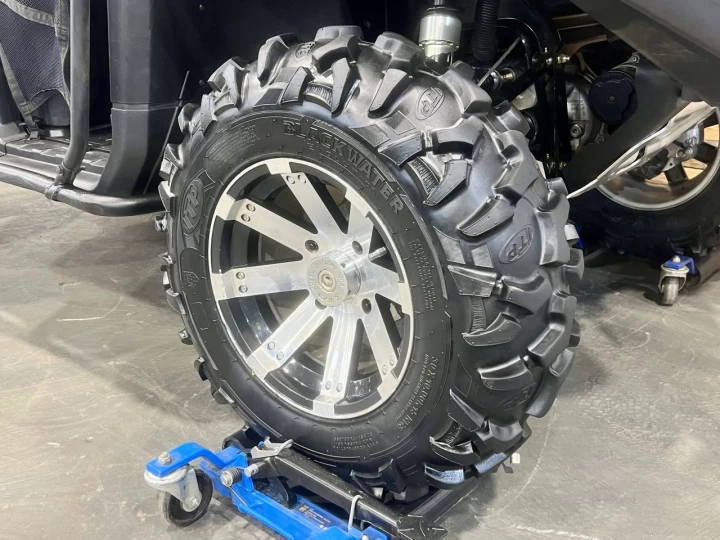 2018 BRP CAN-AM DEFENDER XT HD-10 + 4WD + DPS + BEAUCOUP D'ÉQUIPEMENTS $$$ + RARE & A1 