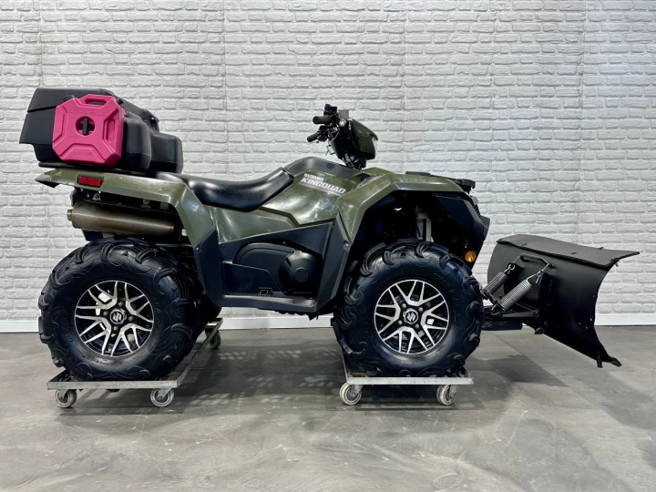 2023 SUZUKI KING QUAD 750 AXI + 4WD + EPS + SEULEMENT 1257 KM + BIEN ÉQUIPÉE + RARE & A1 