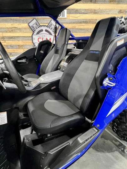 2017 YAMAHA YXZ 1000R EFI SS-SPORT SHIFT + EPS + 4X4 + FOX PODIUM X2 + SEULEMENT 4044 KM 