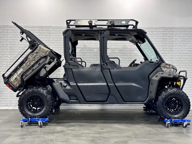 BRP CAN-AM DEFENDER MAX-CREW HD-10 + DPS + 4WD + 6 PASSAGERS + RARE & A1  2017