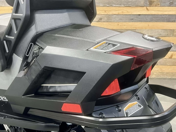 2016 BRP SKI-DOO GRAND TOURINF L.E 1200 EFI 4-TEC 137'' + REV XS + 19145 KM + CONDITION A1 