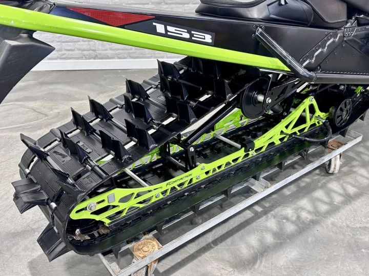 2019 ARCTIC CAT M8000 CTEC2 SNO-PRO 153'' X 3'' + FOX FLOAT3 + DEMAREUR ELECTRIQUE + 2363 KM + RARE & A1 