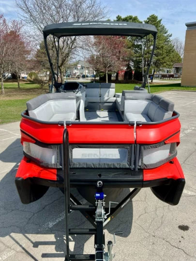 2024 BRP SEA-DOO SWITCH CRUISE 18' 230 HP + IBR + VTS + IDF + GPS + AUDIO + BIMINI + REMORQUE DLX 