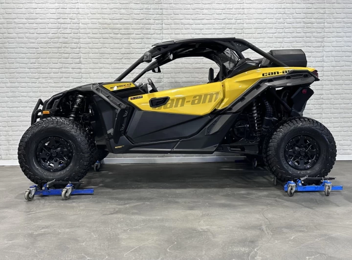 2017 BRP CAN-AM MAVERICK X3 X-DS TURBO 'R' 154 H.P + DPS + 4WD + FOX + 64'' + RARE & CONDITION A1 