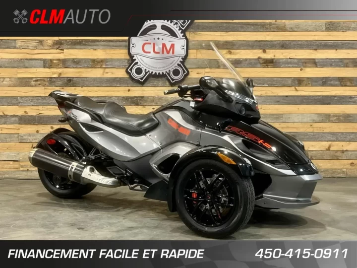 2011 BRP CAN-AM SPYDER RS-S + SM5 EMBRAYAGE MANUELLE A CLUTCH + 87790 KM + PAREBRISE GIVI 