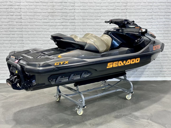 2021 BRP SEA-DOO GTX 230 H.P + IBR + VTS + AUDIO PREMIUM + SEULEMENT 32 HR + 3 PASSAGERS + RARE & A1 