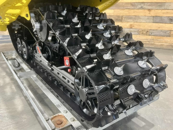 2025 BRP SKI-DOO RENEGADE X-RS 900 ACE TURBO R 180 HP + REV GEN5 + GARANTIE BEST + 7512 KM + RARE & A1 