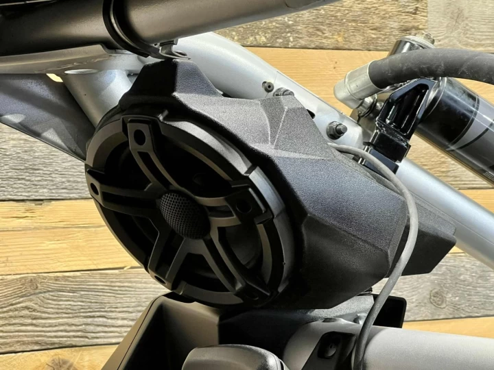 2020 BRP CAN-AM MAVERICK X3 X-RS TURBO ''RR'' 195 HP + 4X4 + DPS + 72 POUCES + RARE 