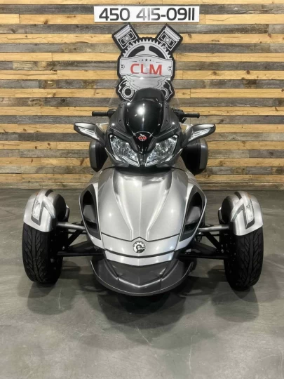 2013 BRP CAN-AM SPYDER ST-S / SE-5 (SEMI-AUTOMATIQUE) + SEULEMENT 30505 KM + CONDITION A1 