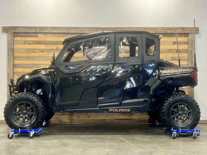 2023 POLARIS GENERAL 4 XP 1000 DLX-DELUXE EDITION + 4X4 + EPS + RIDE COMMAND GPS - AUDIO + 4 PASSAGERS + GARANTIE SEPT 2028 