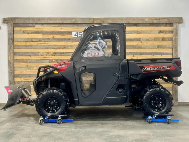 POLARIS RANGER 1000 EFI + 4X4 + EPS + SEULEMENT 1216 KM + 3 PASSAGERS + TOUTE ÉQUIPÉE + CONDITION A1  2020