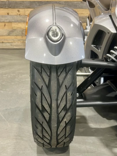 2013 BRP CAN-AM SPYDER RS-ROADSTER SM-5 (MANUELLE A CLUTCH) + SEULEMENT 30622 KM + PARE BRISE + DOSSIER + IMPECCABLE A1 