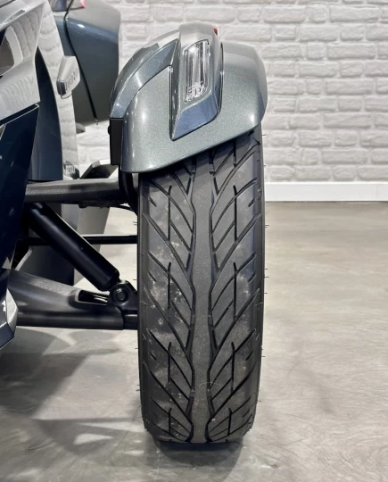 2018 BRP CAN-AM SPYDER RT LIMITED EDITION DARK SE-6 (SEMI-AUTOMATIQUE) ROTAX 1330 cc ACE EFI + 56197 KM + RARE & A1 