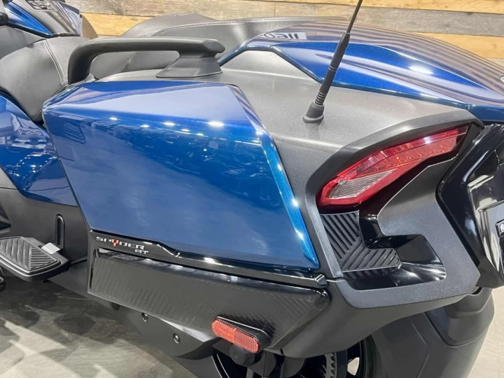 2022 BRP CAN-AM SPYDER RT SE-6 (SEMI-AUTOMATIQUE) AVEC 55901 KM + MODELE & COULEUR RARE + CONDITION A1 