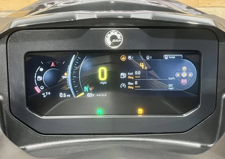 2025 BRP SEA-DOO FISH PRO 170 HP EDITION TROPHY + IBR + VTS + IDF + GPS + AUDIO + TECH PKG + COOLER + 4 HR + COULEUR & MODELE RARE + A1 