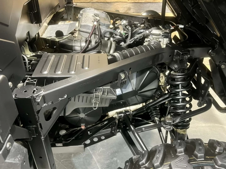 2017 POLARIS RANGER XP 1000 EFI + EDITION LIMITÉE HUNTER + 4X4 + E.P.S + SEULEMENT 4629 KM 