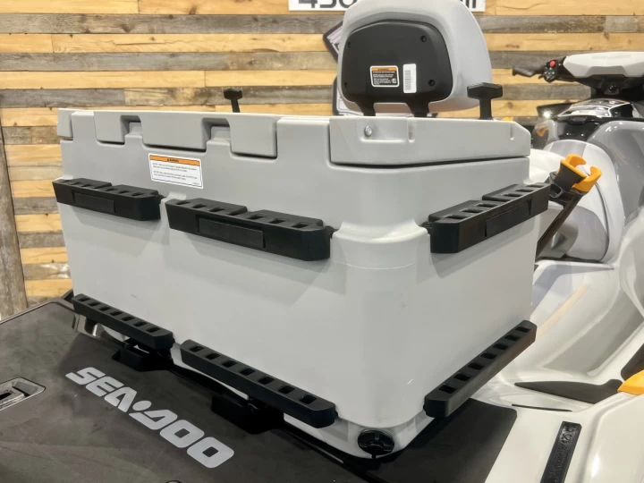 2025 BRP SEA-DOO FISH PRO 170 HP EDITION TROPHY + IBR + VTS + IDF + GPS + AUDIO + TECH PKG + COOLER + 4 HR + COULEUR & MODELE RARE + A1 