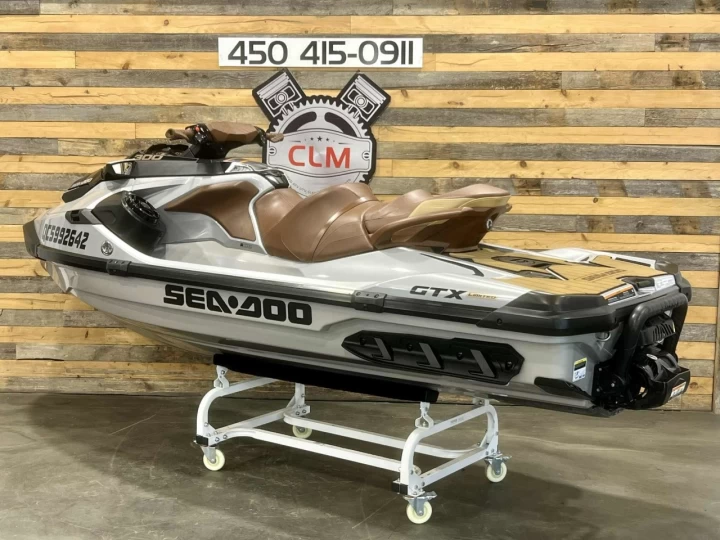 2019 BRP SEA-DOO GTX LIMITED 300 HP + IBR + VTS + AUDIO PREMIUM + 114 HR + 3 PASSAGERS + RARE & A1 