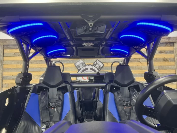 2023 BRP CAN-AM MAVERICK MAX X3 X-RS TURBO ''RR'' 200 H.P + DPS + 4X4 + 72'' + SMART SHOX + TOIT AUDIO + SEULEMENT 1509 KM 