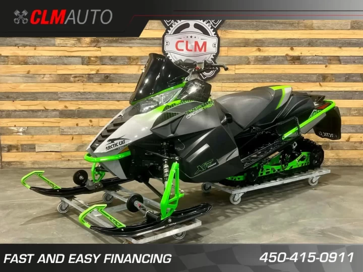 2018 ARCTIC CAT XF 7000 CROSSTREK 137'' + C-TEC4 + 18255 KM + ROLLERSKI + MODELE RARE & CONDITION A1 