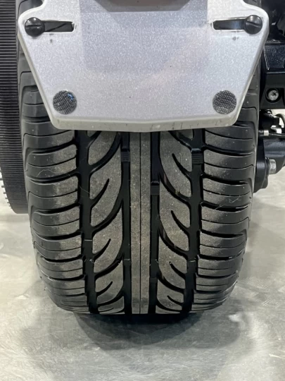 2013 BRP CAN-AM SPYDER RS-ROADSTER SM-5 (MANUELLE A CLUTCH) + SEULEMENT 30622 KM + PARE BRISE + DOSSIER + IMPECCABLE A1 