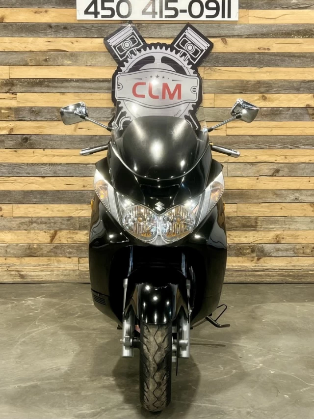 SUZUKI BURGMAN 400 EFI + SEULEMENT 30711 KM + BANC 2 PASSAGERS & DOSSIER + RARE & A1  2005