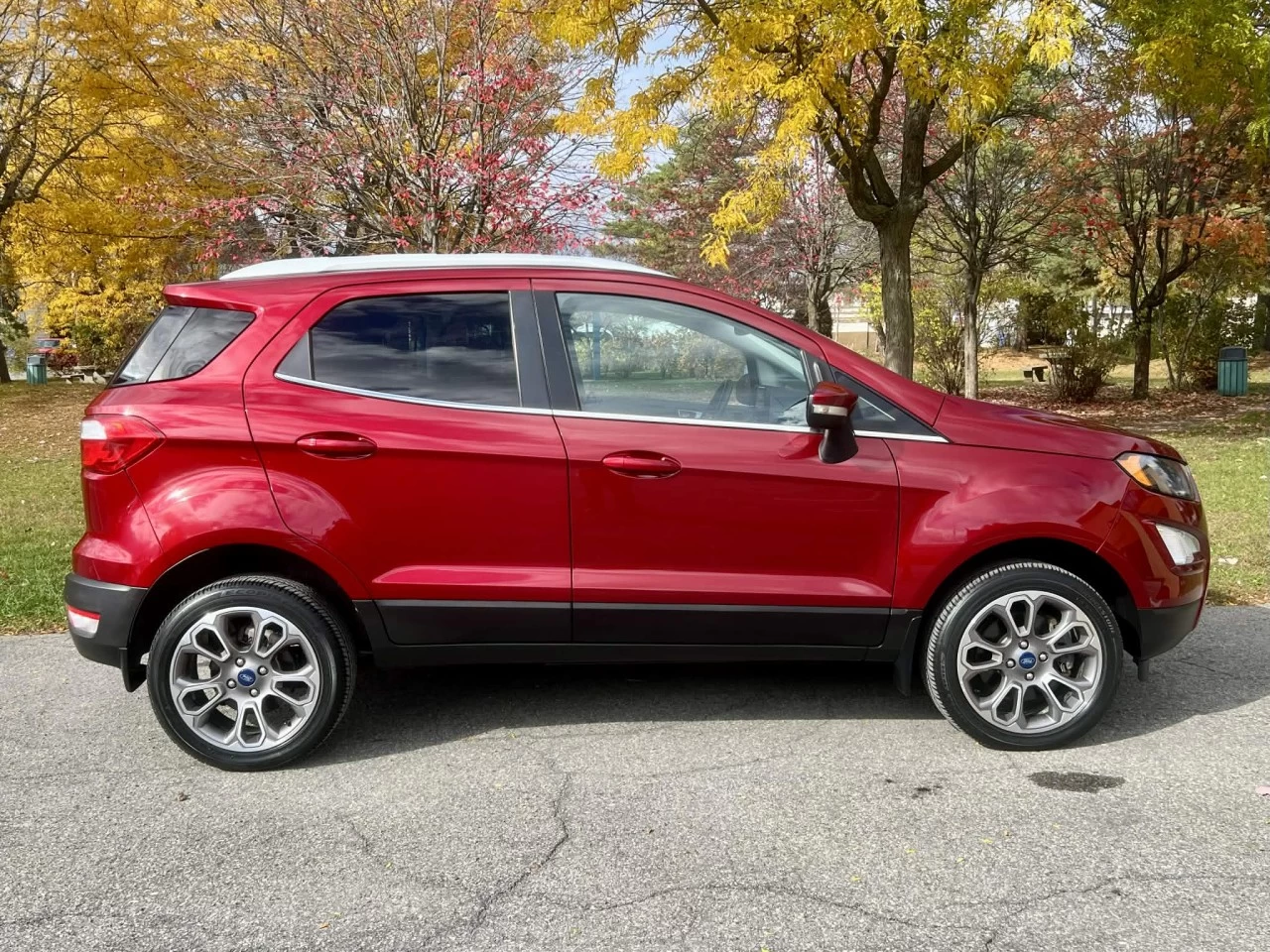 2020 FORD ECOSPORT TITANIUM AWD + 2.0L + TOUTE ÉQUIPÉE + 78096 KM  Main Image
