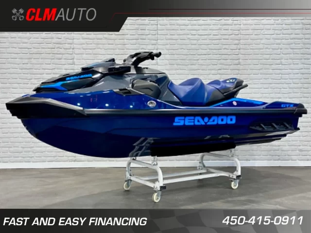 BRP SEA-DOO GTX 230 H.P + IBR + VTS + IDF + ENSEMBLE TECHNOLOGIE + AUDIO + 3 PASSAGERS + 4 HR SEULEMENT + RARE & A1  2026