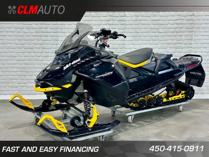 2024 BRP SKI-DOO RENEDAGE ADRENALINE AVEC ENSEMBLE ENDURO 9AA cc ACE EFI 137'' + SEULEMENT 2951 KM + ECRAN 10'' + REV GEN5 + RARE & A1 
