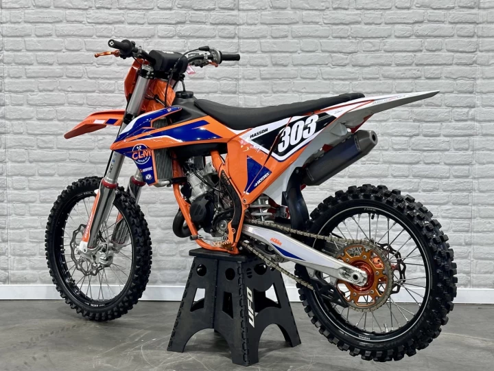 2022 KTM 125 SX + 2 TEMPS + KIT BIG BORE 150 cc + SEULEMENT 60 HR + LOOK UNIQUE + RARE & A1 