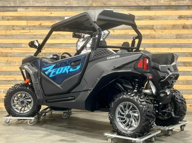 CF MOTO Z-FORCE 800 EFI EDITION TRAIL 50'' + EPS + 4X4 + SEULEMENT 1641 KM + RARE & A1  2025