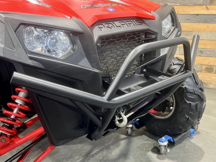 2011 POLARIS RZR XP 900 EFI + 4WD + FOX + SEULEMENT 5445 KM + RARE & CONDITION A1 