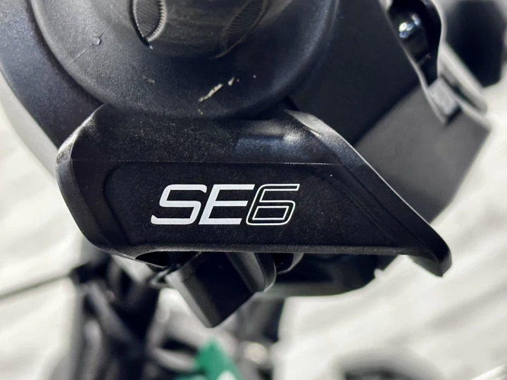 2023 BRP CAN-AM SPYDER F3 SE-6 = SEMI-AUTOMATIQUE + ROTAX 1330 ACE EFI + SEULEMENT 18205 KM + TOUT NOIR + RARE & A1 