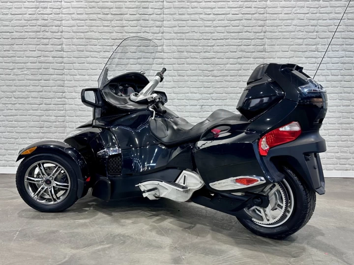 2010 BRP CAN-AM SPYDER RT-S SM-5 (MANUELLE A CLUTCH) + SUSPENSION A AIR + 51197 KM + RARE & A1 