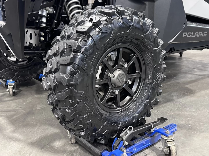 2023 POLARIS RZR PRO XP SPORT TURBO 181 HP + 4WD + EPS + SEULEMENT 1212 KM + RARE & A1 