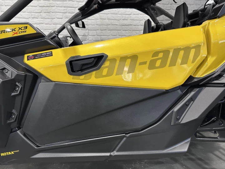 2017 BRP CAN-AM MAVERICK X3 X-DS TURBO 'R' 154 H.P + DPS + 4WD + FOX + 64'' + RARE & CONDITION A1 